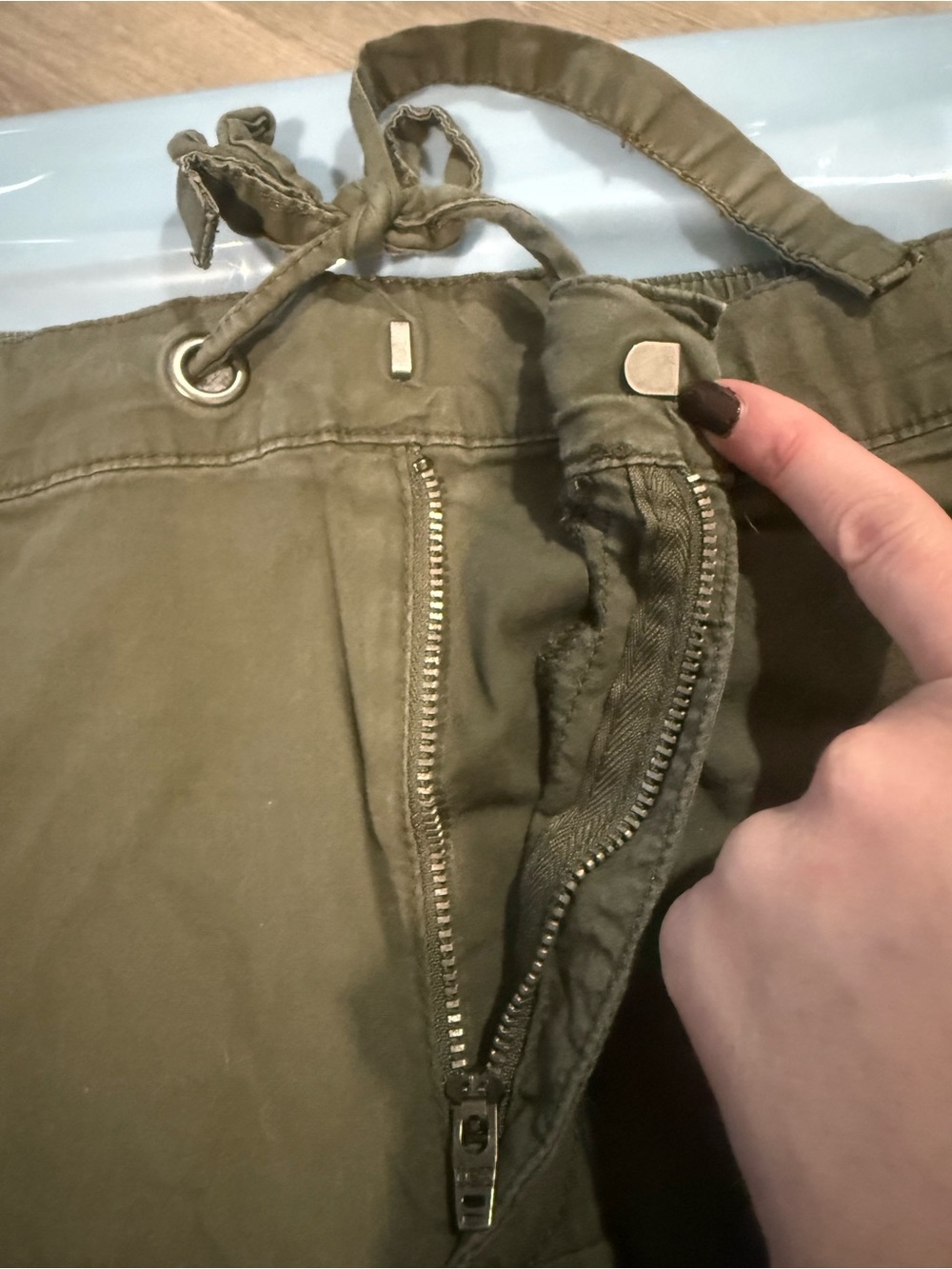 Women's Drawstring Shorts - Picture 3 of 5